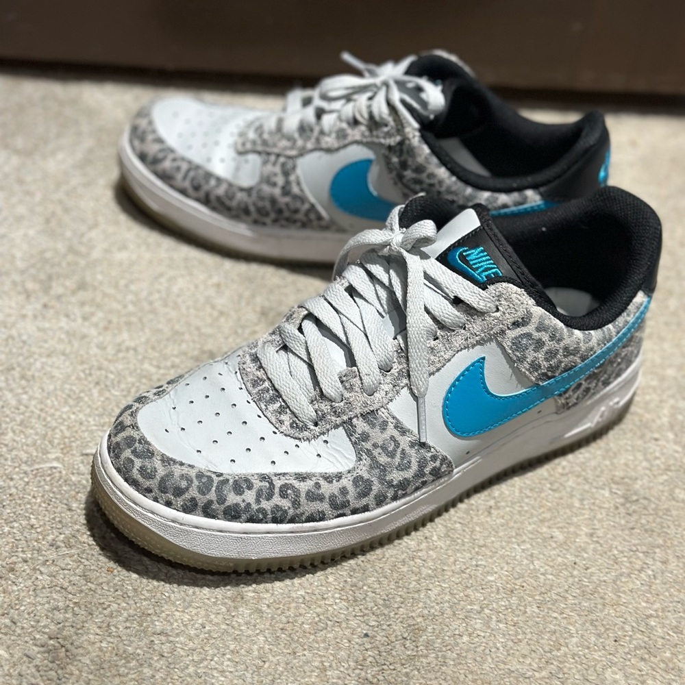 Nike Leopard Print Sneakers with Blue Swoosh - Picture 3 of 6